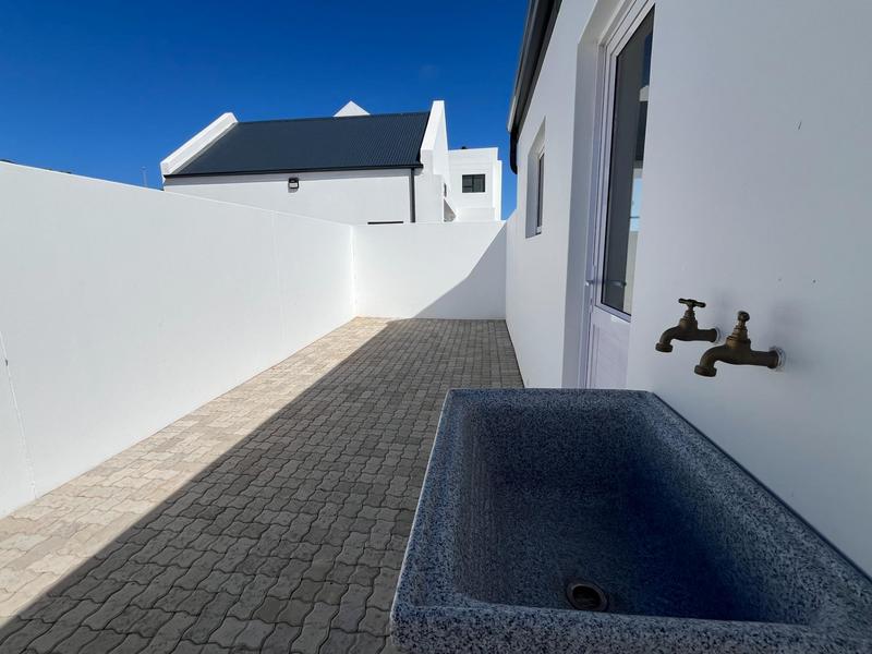 4 Bedroom Property for Sale in Da Gama Bay Western Cape